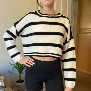 Cropped sweater